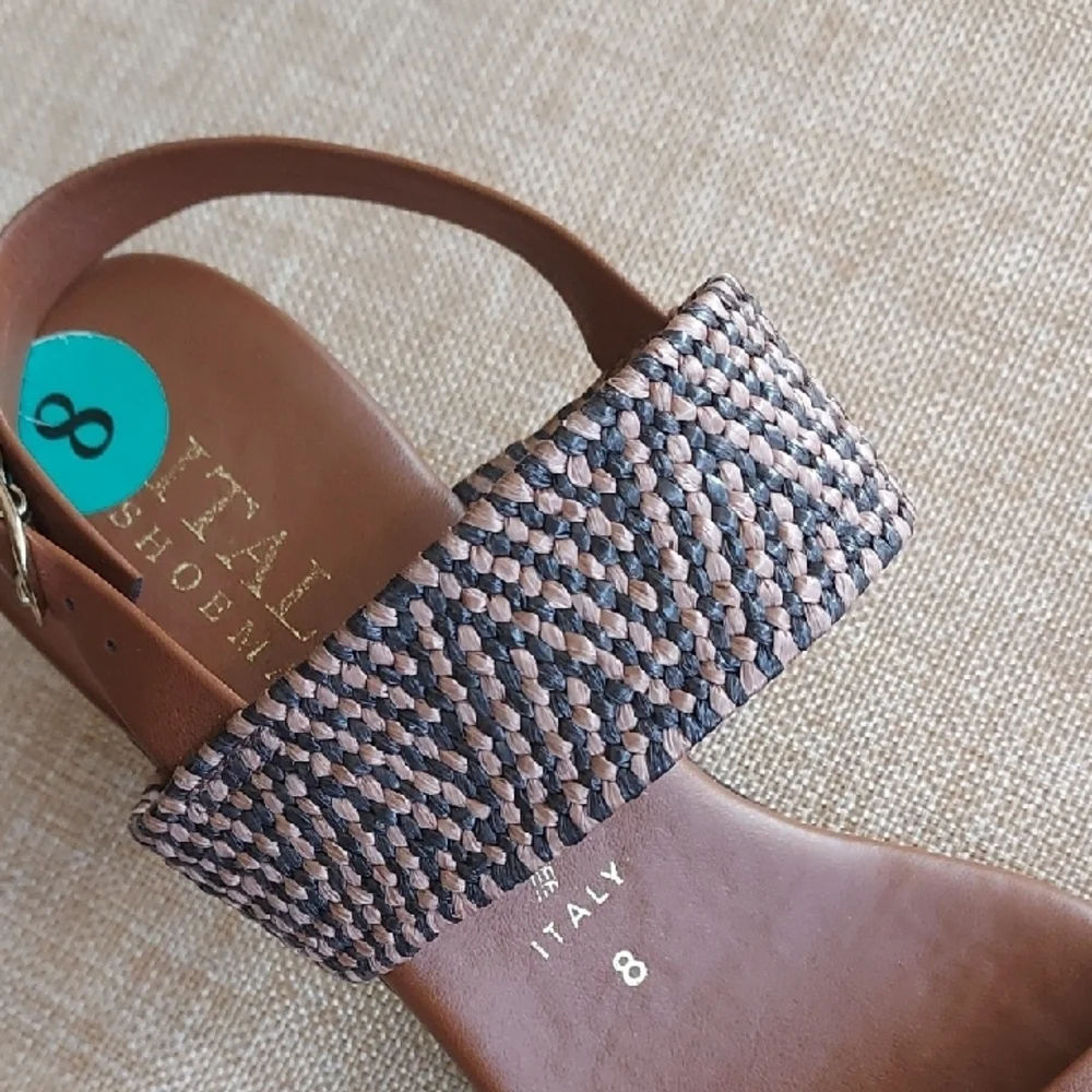 Italian Shoemakers Brown Woven Sandals - Picture 2 of 5